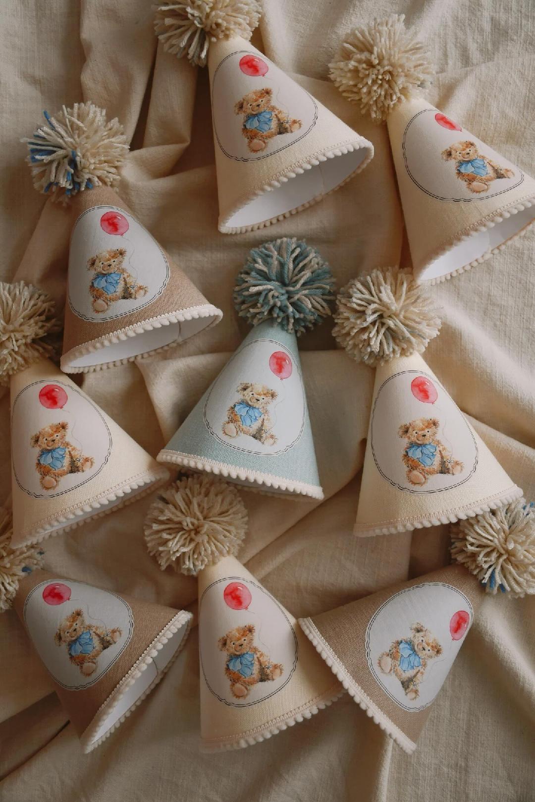 Teddy Bear Party Hats YOUR BEIGE STORIES X la la lu